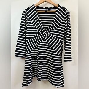 New Directions black and white Striped V-Neck Blouse